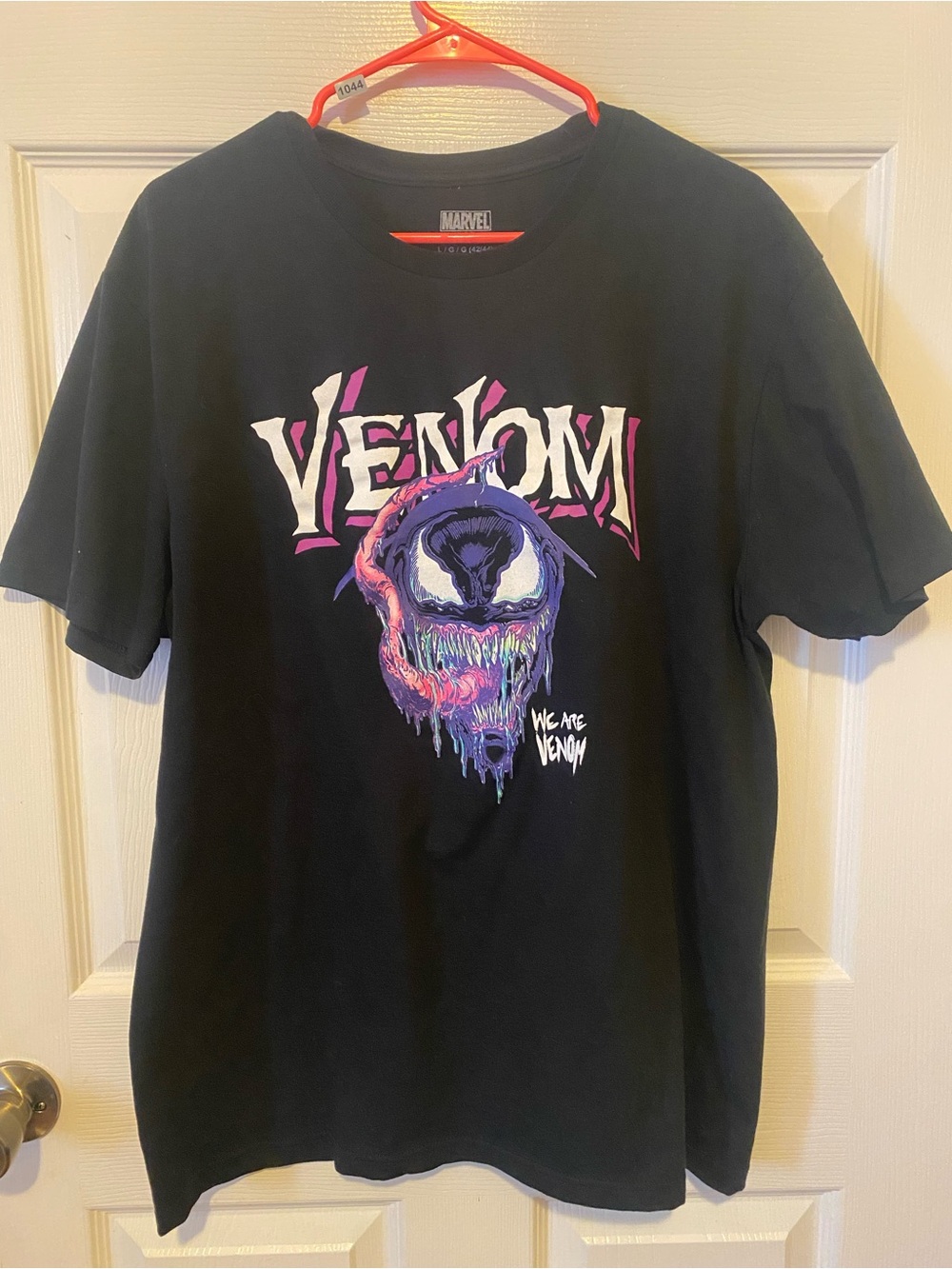 Marvel Venom Drip Graphic Tee - Black with Purple and Pink